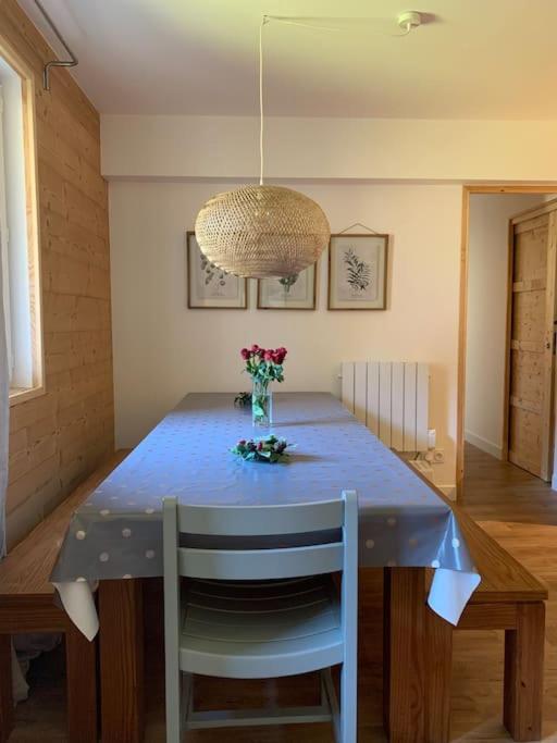 Appartement T4 8 Couchages Spacieux Et Cosy Au Pied Des Pistes Génos Buitenkant foto